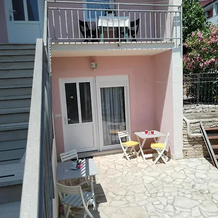 Mirijana Lägenhet Pula