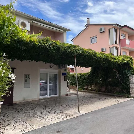 Apartment Mirijana